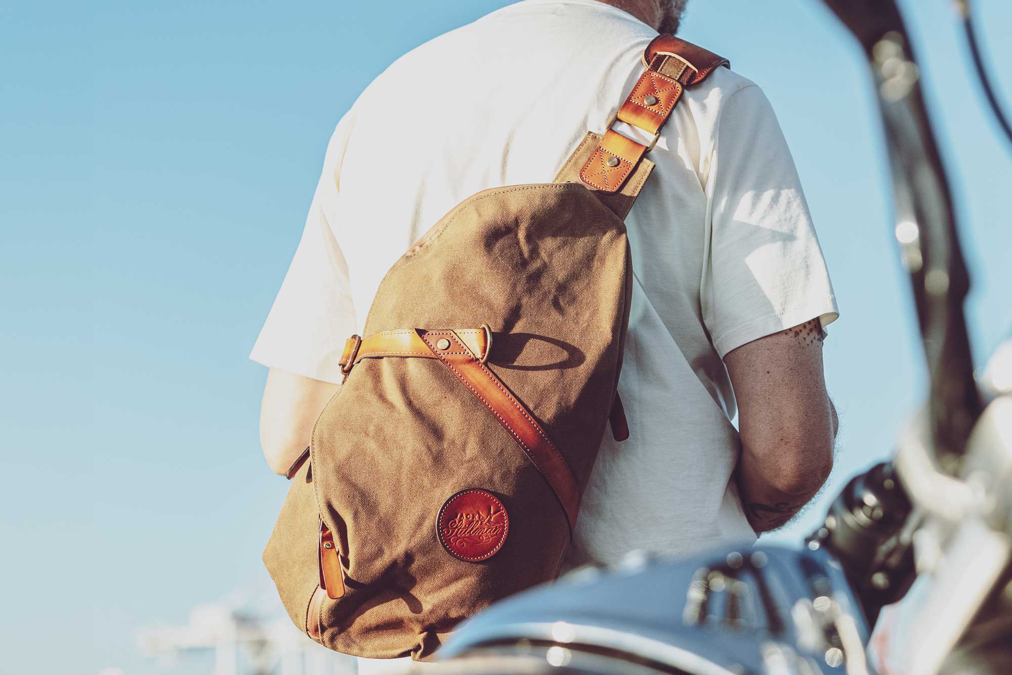 Waxed Canvas & Leather Toiletry Bag - Khaki / Black – Mai Soli